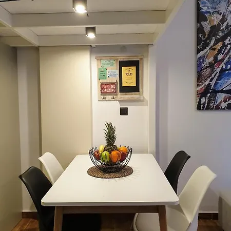 House Loft アパート